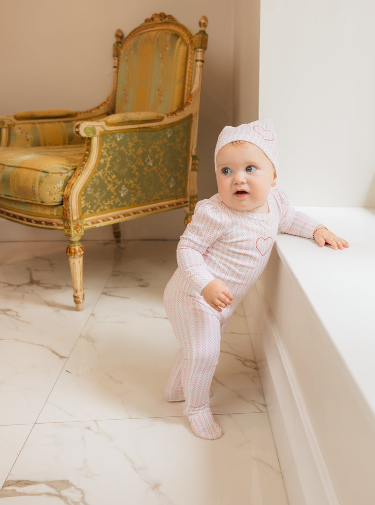 Little Label Heart Herringbone Baby Footie & Hat Set - Pink
