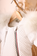 Load image into Gallery viewer, Mantel Contrast Duo Zipper Quilted Baby Bunting - White