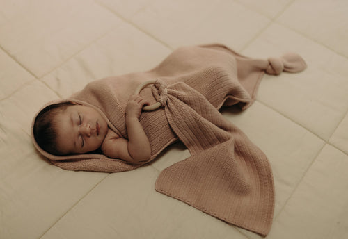 Peluche Ribbed Knitted Teether - Blush