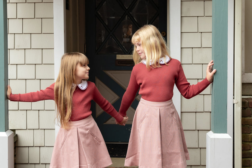 NouNelle Rust Collar Sweater And Houndstooth Pink Skirt
