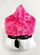 Load image into Gallery viewer, Winx &amp; Blinx Hearty Hot Pink Hooded Towel