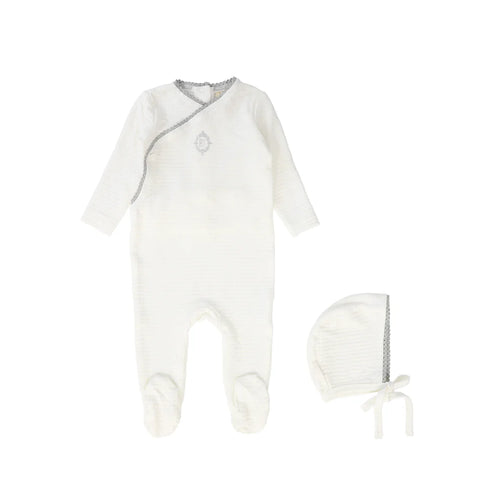Bebe Jolee Medallion Wrap Footie And Hat - White/Blue