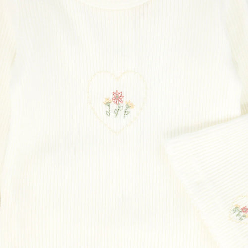 Bebe Jolee Outline Embroidered Footie And Hat - Ivory
