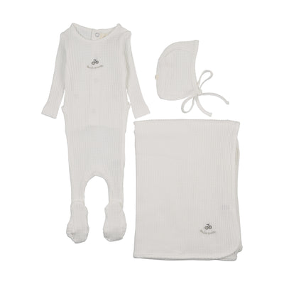 Mema Knits Embroidered Textured Layette Set - Winter White/Mink Embroidery