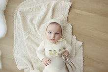Load image into Gallery viewer, Lil Legs Embroidered Fruit Footie &amp; Bonnet - Ivory/Lemon