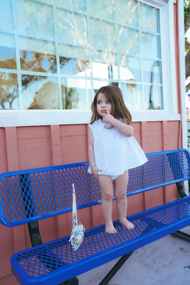 Calla Lili Baby Girl Linen Set With Scallops