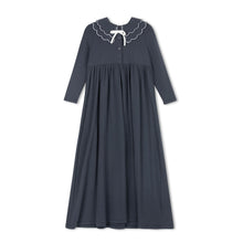 Load image into Gallery viewer, Velvette Label Scalloped Maxi