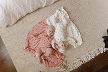 Load image into Gallery viewer, Ely's &amp; Co Velour Leaf Pattern Collection Footie - Pink