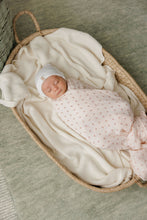 Load image into Gallery viewer, Ely's &amp; Co Rosebud Collection Footie And Bonnet - Pink