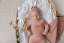 Load image into Gallery viewer, Aurora Embroidered Bear Collection Footie - Pink