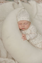 Load image into Gallery viewer, Aurora Floral Rib Collection Footie And Beanie - Ivory/ Blue