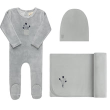 Load image into Gallery viewer, Ely's &amp; Co Stripe Collection Layette Set - Ivory/Blue
