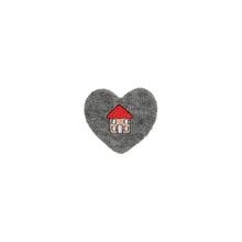 Load image into Gallery viewer, Le Enfant Maison Heart Clips - Gray