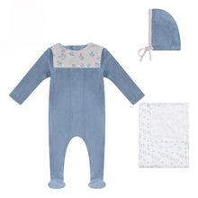 Load image into Gallery viewer, Bubani Horse Bib Collection Layette Set - Light Blue
