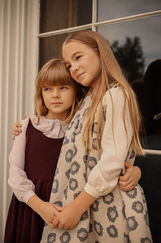 Bamboo Flare Knit Jumper And Collar Tissue Blouse Set - Burgundy/Lilac