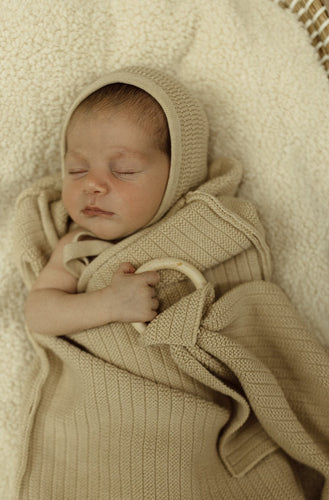 Peluche Ribbed Knitted Teether - Tan