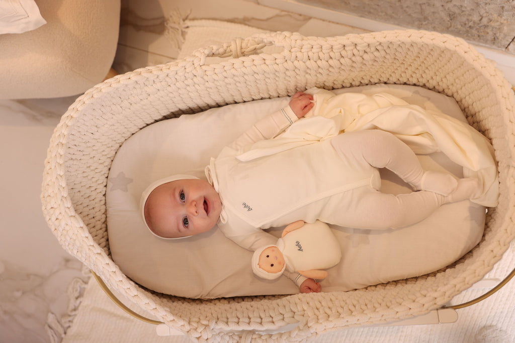 Bubani Bebe Collection Boys Footie And Hat - White