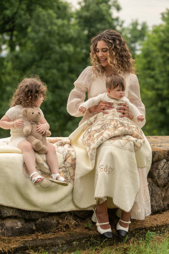 Lil Teddy’s Merry Go Snuggle Vanilla Bean