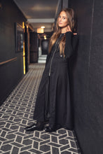 Load image into Gallery viewer, Byke Zip Jumper - Black