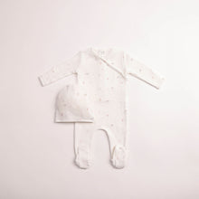 Load image into Gallery viewer, Bee &amp; Dee Girls All Things Baby Printed Footie And Beanie - Chalk White
