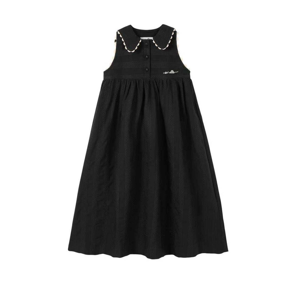 Nou Nelle Black Collar Robe