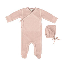 Load image into Gallery viewer, Bebe Organic Blooms Wrap Overall &amp; Bonnet - Dusty Rose