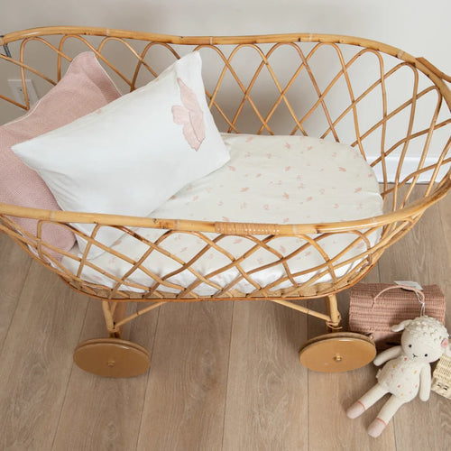 Petite Belle Bassinet Sheet Set - Blush Butterfly