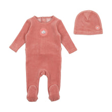 Load image into Gallery viewer, Bee &amp; Dee Center Print Velour Footie with Beanie-Grapefruit