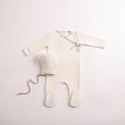 Bee & Dee Classic Stitch Velour Footie And Bonnet - Chalk White
