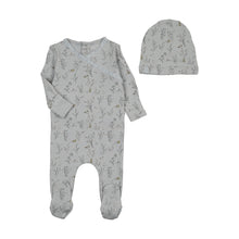 Load image into Gallery viewer, Bee &amp; Dee Countryside Quaint Footie And Beanie - Boys Print