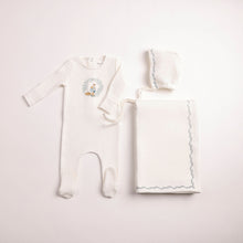 Load image into Gallery viewer, Bee &amp; Dee Boys Cradle Scene Layette Set - Chalk White