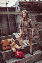 Load image into Gallery viewer, Coco Blanc Taupe Chunky Graphic Sweater