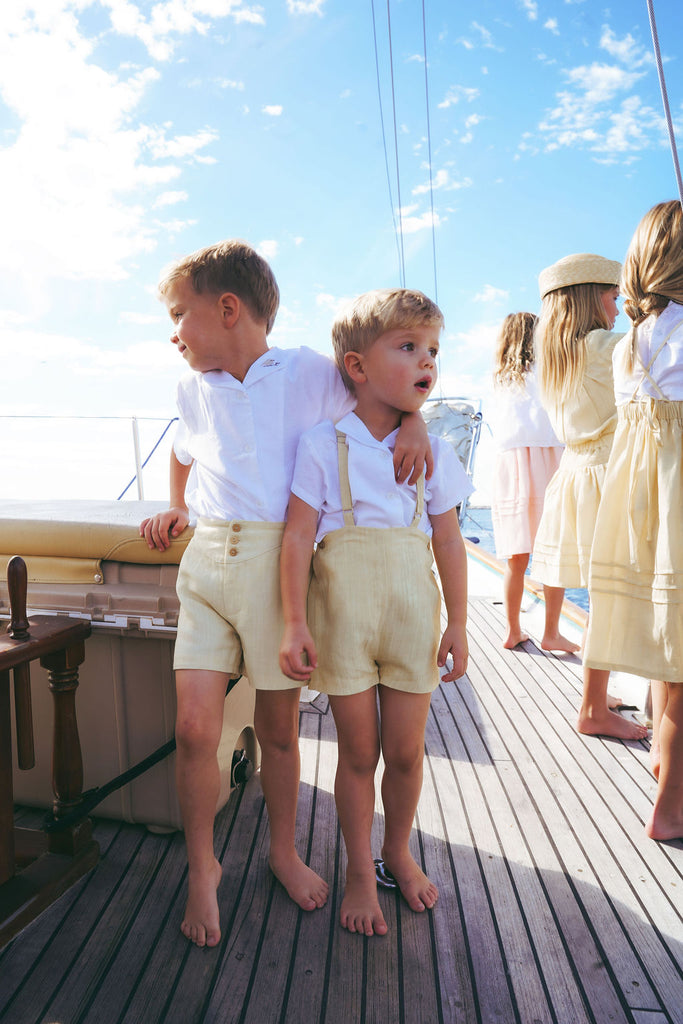 Calla Lili Boys Bermudas With Buttons - Yellow