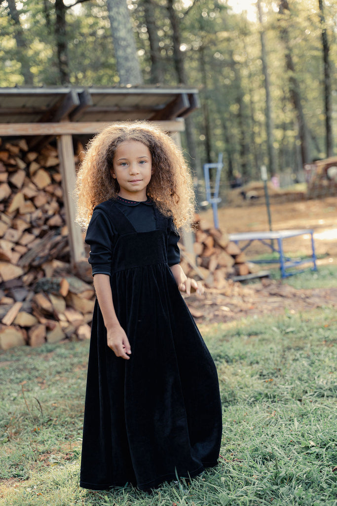 Mini Nod Velour Jumper with Model collared top - Black/Red