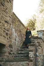 Load image into Gallery viewer, Valentina Quilted Taffeta V-Neck Jumper And Pointed Shoulder Puff Blouse Set - Black