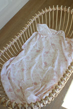 Load image into Gallery viewer, Little Threads Rose Toile Muslin Blanket