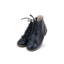 Load image into Gallery viewer, Camille Shoes Emily Fringes Black Leather