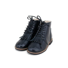 Load image into Gallery viewer, Camille Shoes Emily Fringes Black Leather