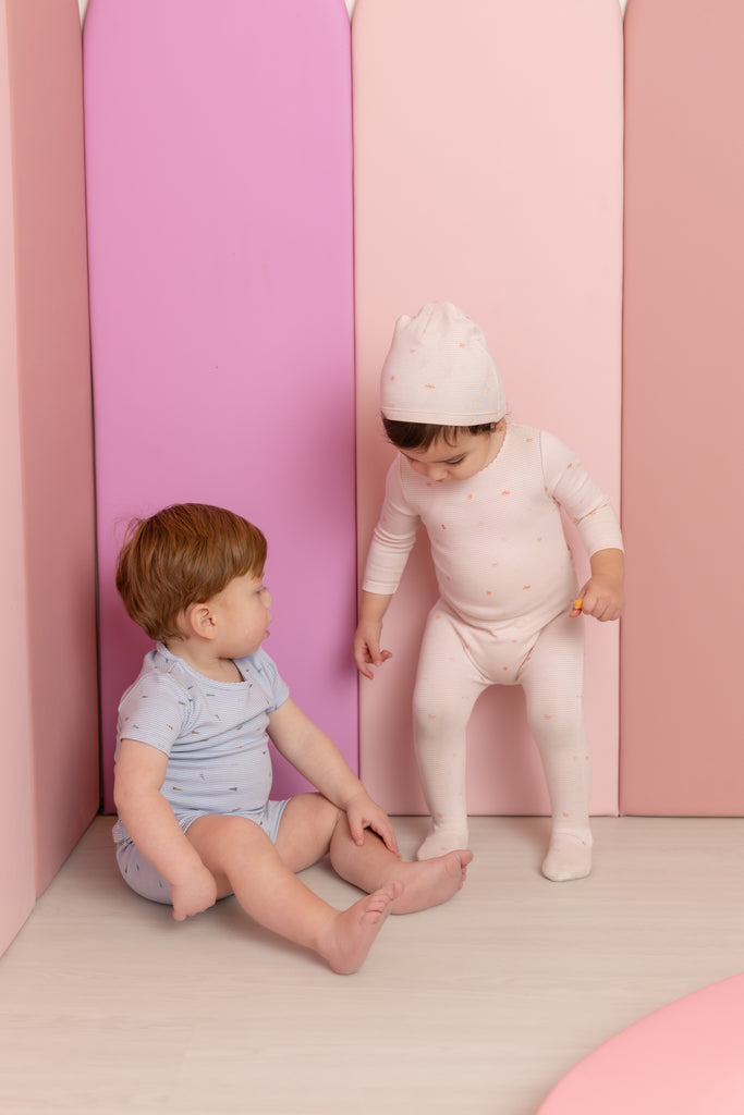 Bee & Dee Bow Print Layette Set - Dusty Pink