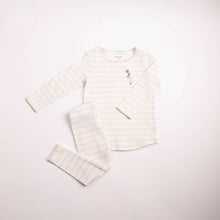 Load image into Gallery viewer, Bee &amp; Dee Boys Goose On Script Loungewear - Linen