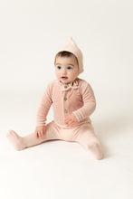 Load image into Gallery viewer, Bee &amp; Dee How Charming Set - Sand Pink