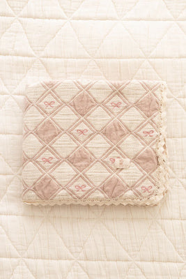 New Grain Patchwork Blanket - Bows