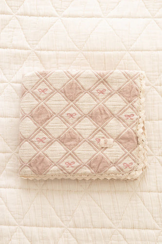 New Grain Patchwork Blanket - Bows