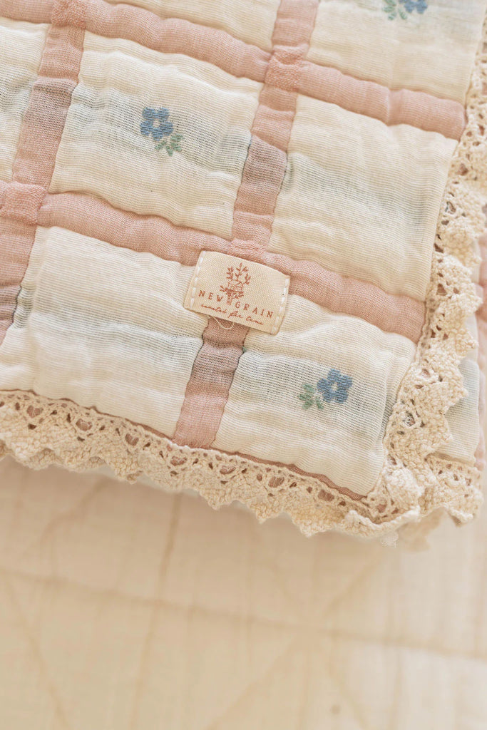 New Grain Keepsake Quilt - Meadow