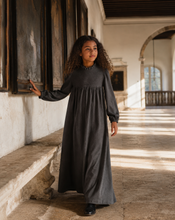 Load image into Gallery viewer, Retro Kid Isla Maxi Soft Sweater Dress - Heather Grey