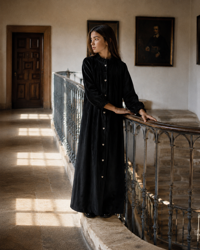 Retro Kid Isla Maxi Velvet Ribbed Dress - Black