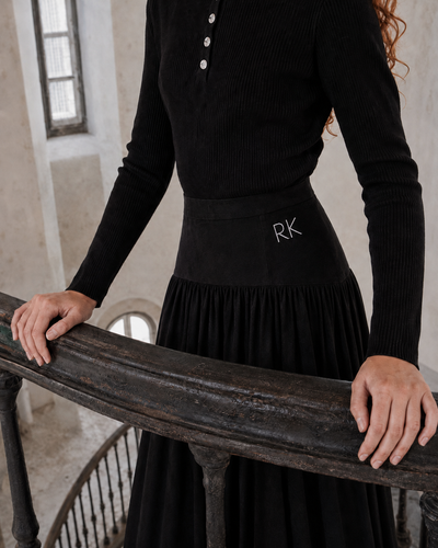 Retro Kid Isla Jewel Button Sweater With Ruffle Neck And Velvet Ribbed Maxi Skirt - Black