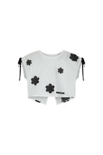 Load image into Gallery viewer, Little Creative Factory Black Flower Print Coral Reef Top