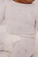 Load image into Gallery viewer, Kipp Baby Up &amp; Away Footie And Hat - Pink