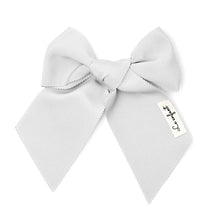 Load image into Gallery viewer, Le Enfant Grosgrain Bow Small - White